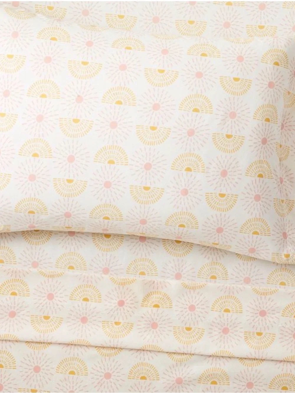 West Elm Full Cotton Sunny Skies Sheet Set in Pink and Yellow Sunburst Pattern